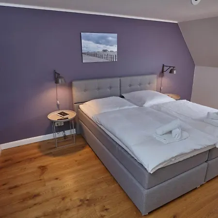 Holiday home Duene 10 *